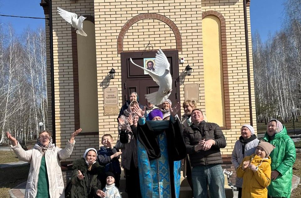 Приход молитвенно встретил праздник Благовещения
