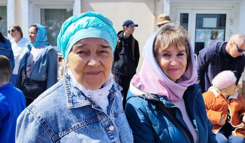 Прихожане храма приняли участие в Общегородском Крестном ходе